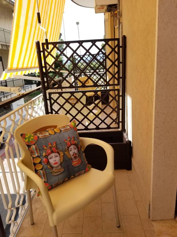 Giori Acomodação com café da manhã Giardini Naxos Exterior foto